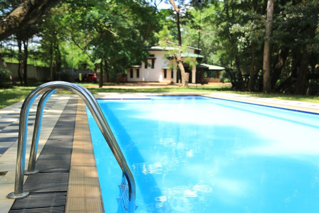 Hotel Grand Kalundawa - Dambulla'S Hidden Secret Esterno foto