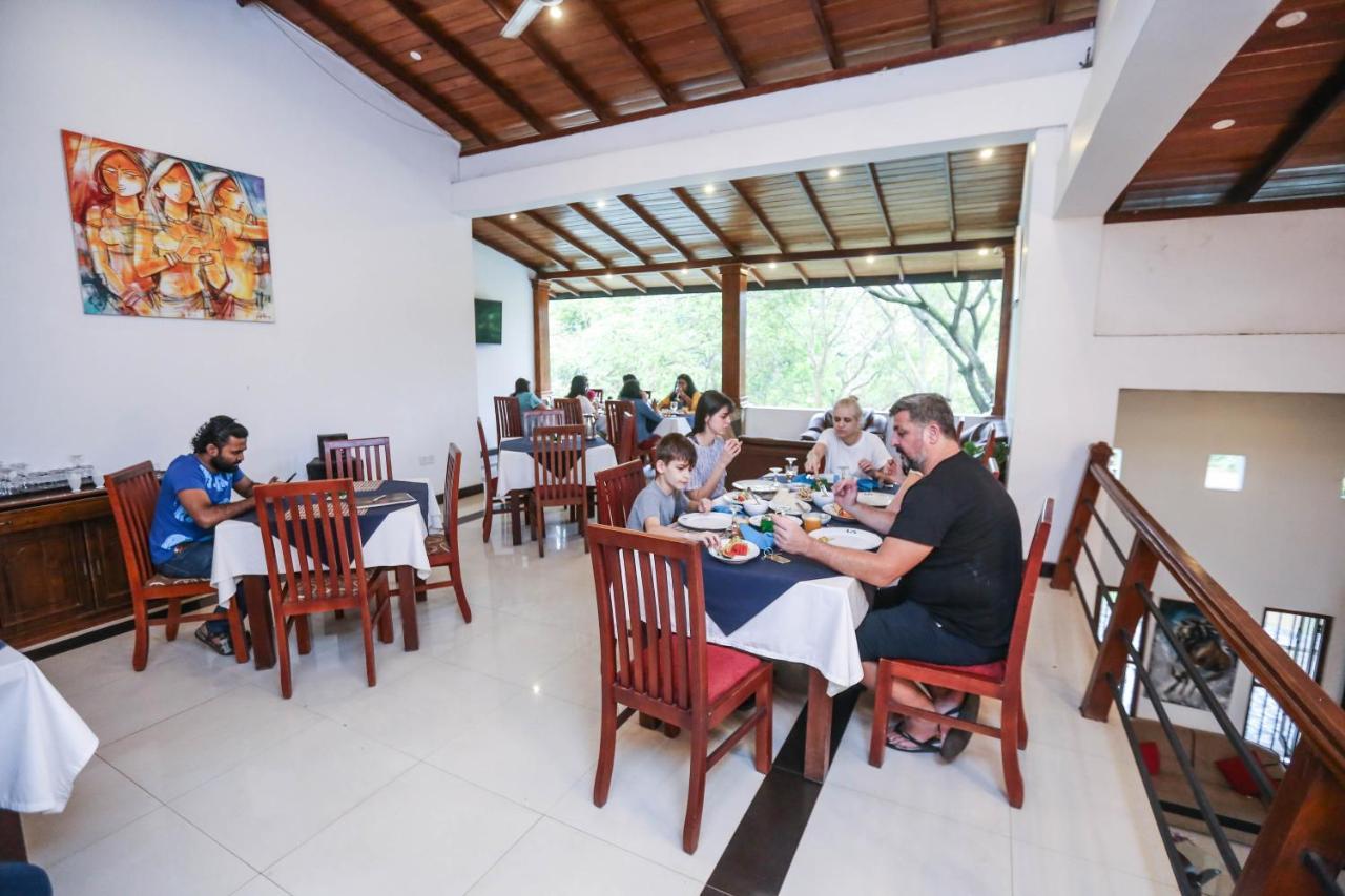 Hotel Grand Kalundawa - Dambulla'S Hidden Secret Esterno foto