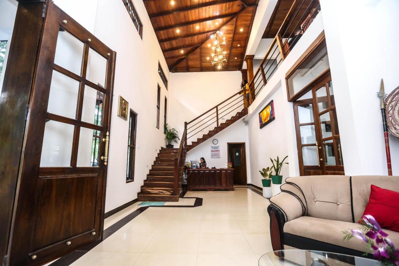 Hotel Grand Kalundawa - Dambulla'S Hidden Secret Esterno foto