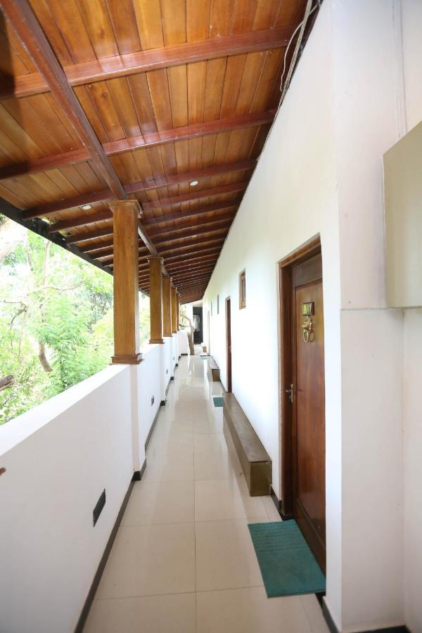 Hotel Grand Kalundawa - Dambulla'S Hidden Secret Esterno foto