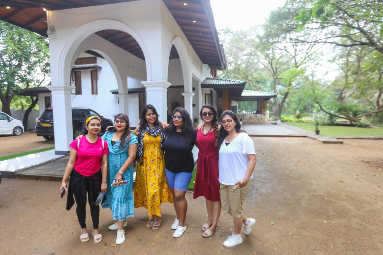 Hotel Grand Kalundawa - Dambulla'S Hidden Secret Esterno foto